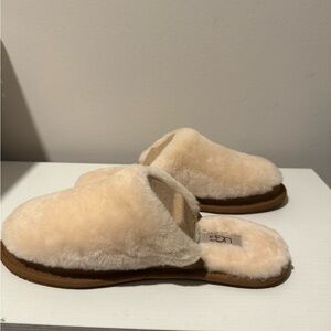 Ugg Women's Maxi Pearle Slippers